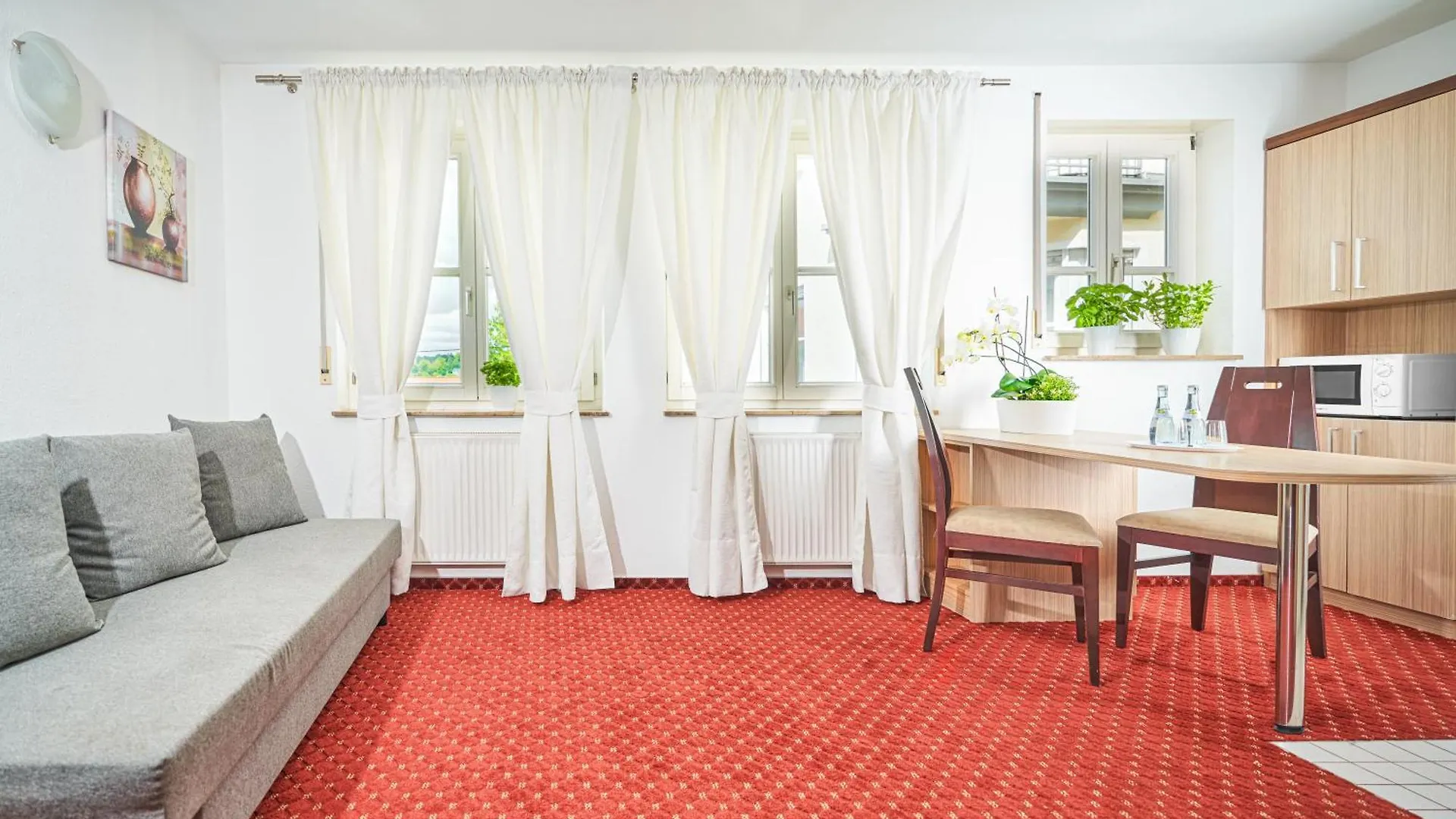 Apart Business Hotel Stuttgart 3*,