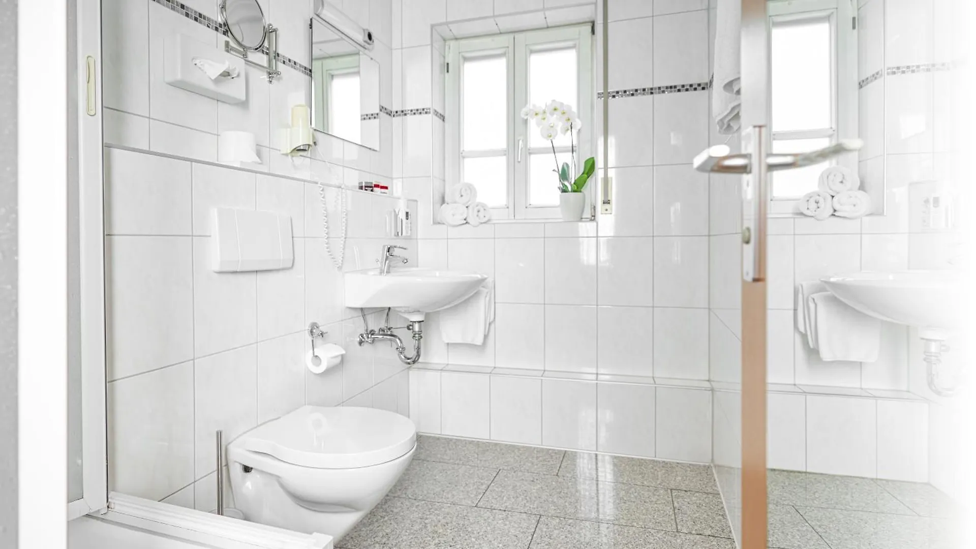 Apart Business Hotel Штутгарт